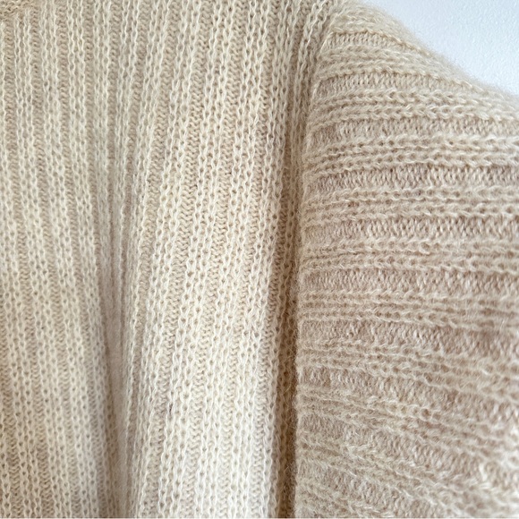 VINTAGE MOHAIR WOOL KNIT PONCHO SLEEVELESS TUNIC SWEATER SAND BEIGE NATURAL M-XL - Picture 3 of 10